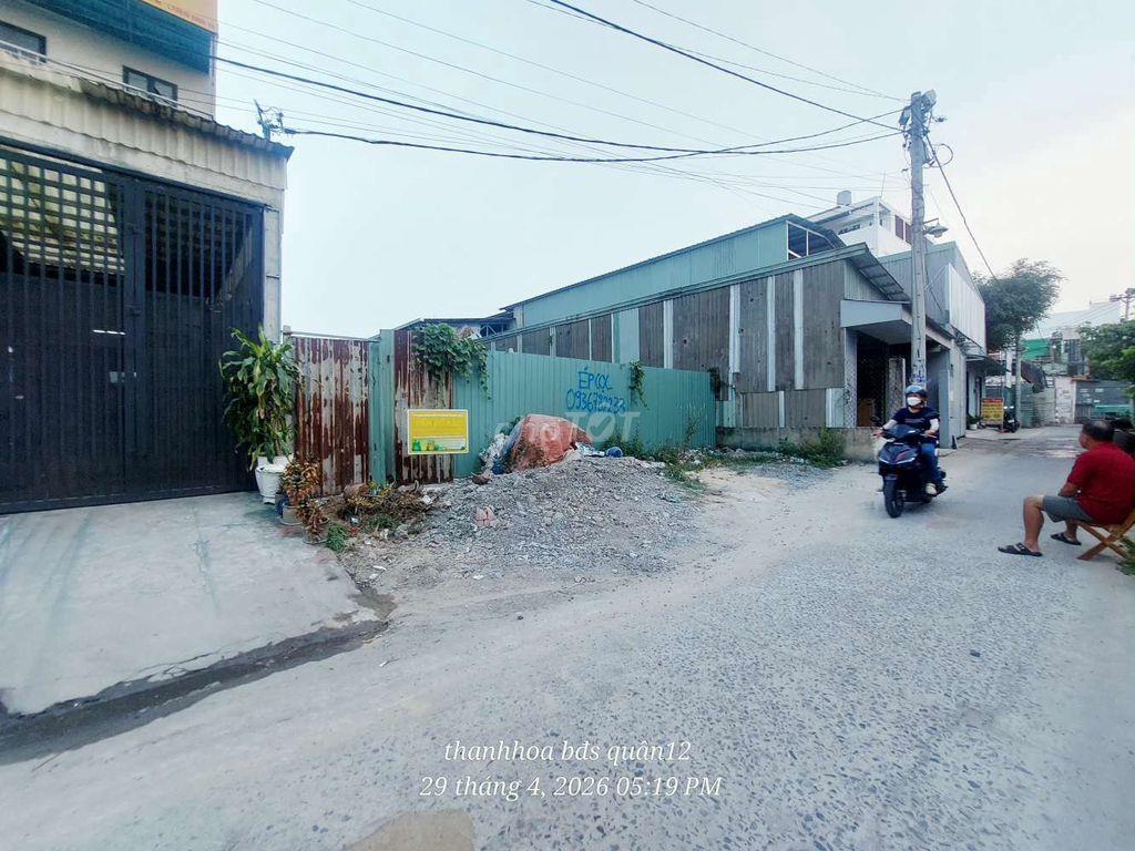 Đất ngang  10 dài 37  . Ngay Cao đẳng Điện Lực Hà Huy Giáp