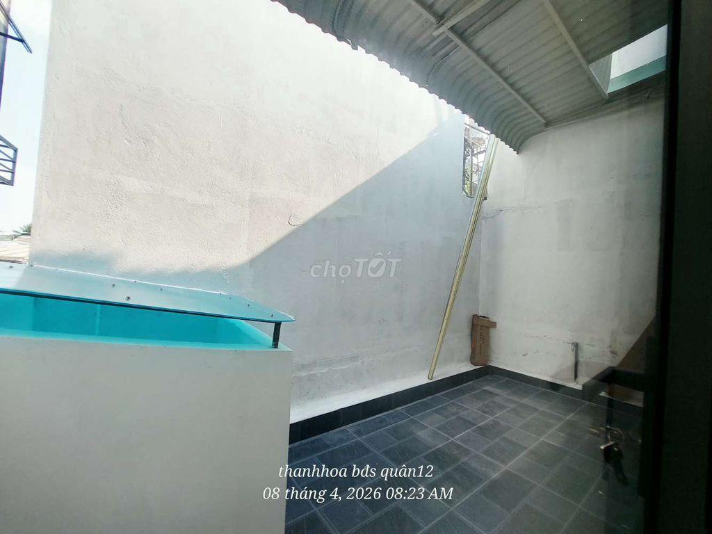 Nhà gần đại học Nguyễn Tất Thành ,1/ quốc lộ 1A vào 200 m
