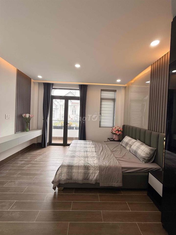 NHÀ 4 DÀI 21 NGAY CAO ĐẲNG ĐIỆN LỰC HÀ HUY GIÁP VÀ 100 M ĐƯỜNG THÔNG