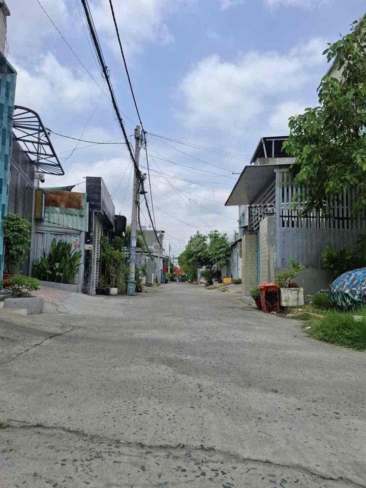 chủ cần tiền bán gấp đất 1/ tx38