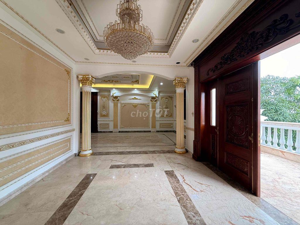 BIỆT THỰ GẦN 800m , phường Thạnh lộc quận 12