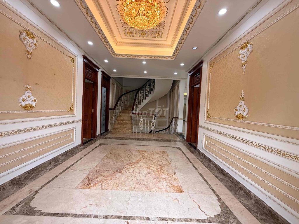 BIỆT THỰ GẦN 800m , phường Thạnh lộc quận 12