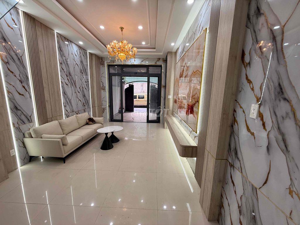NHÀ 3 lầu 1/đường TL29 phường Thạnh lộc quận 12