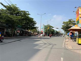 NHÀ 2 LẦU NGAY CHỢ CẦU ĐỒNG NGÃ TƯ GA