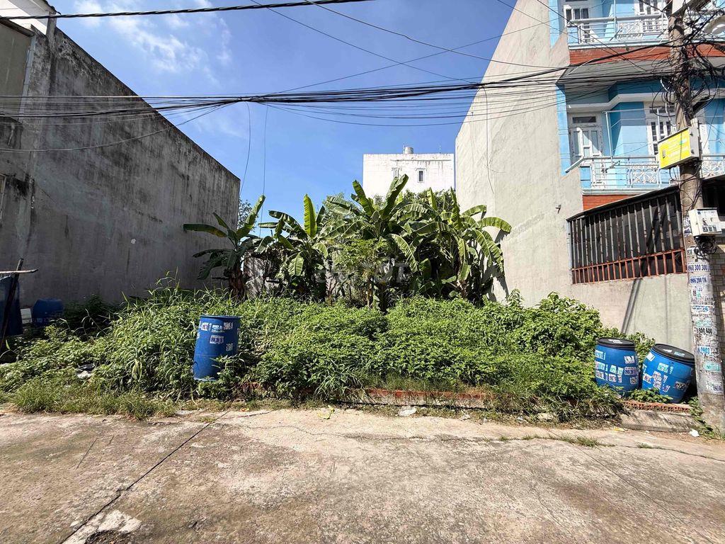 3.2 ty . Đất đường TL29 ngay chợ cầu đồng ngã tư ga