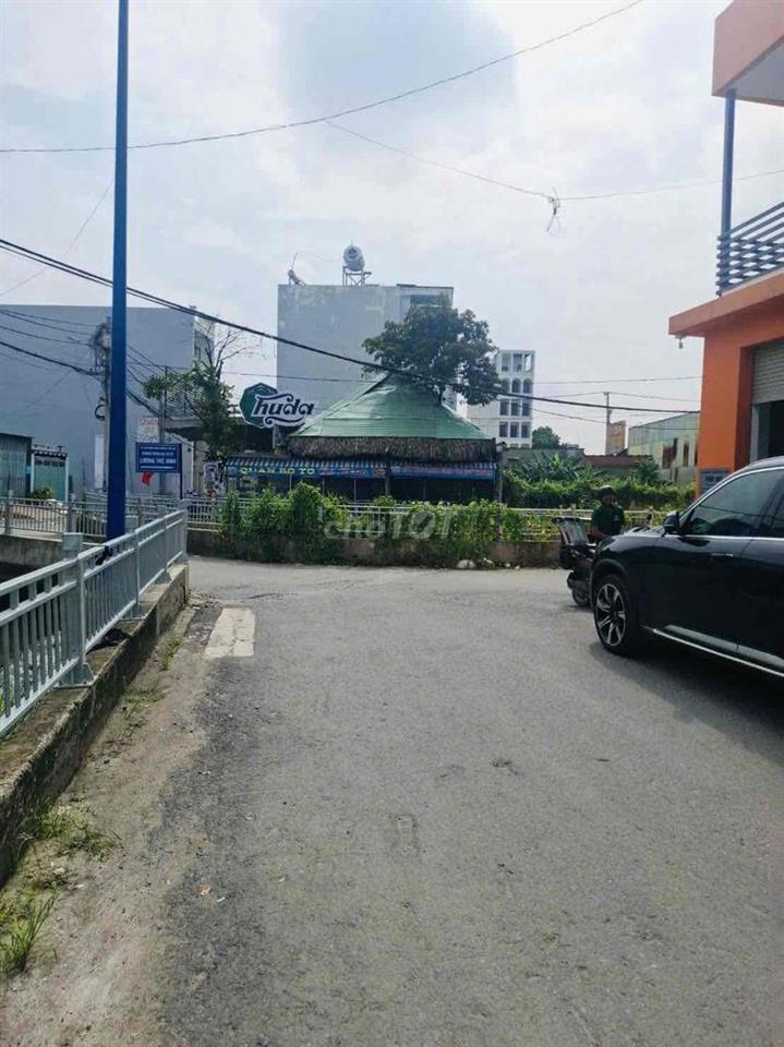 ĐẤT MẶT TIỀN KINH DOANH BUÔN BÁN LÀM CÔNG TY VĂN PHÒNG
