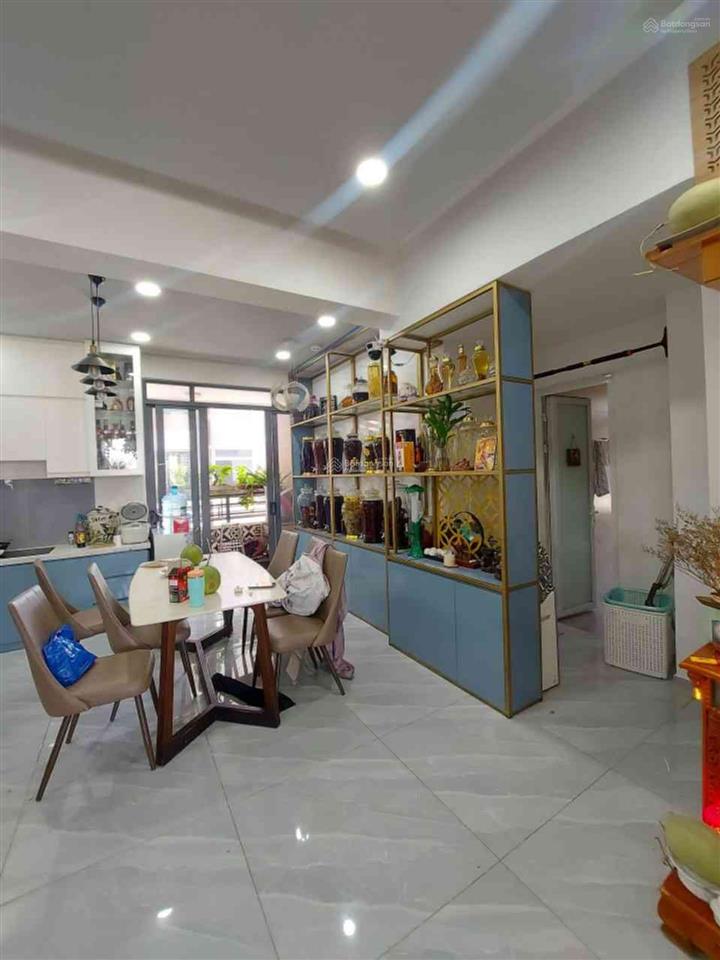 Quận 11, chung cư thuận việt, ngay lý thường kiệt, căn góc 3 ban công 99m2, siêu mát, sổ hồng riêng