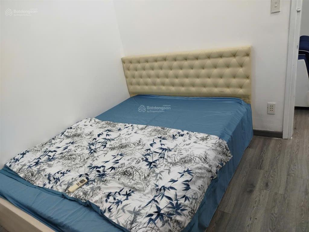 Quận 11, chung cư 312 lạc long quân, ngay vòng xoay đầm sen, sổ hồng riêng, 2pn có sẵn nội thất