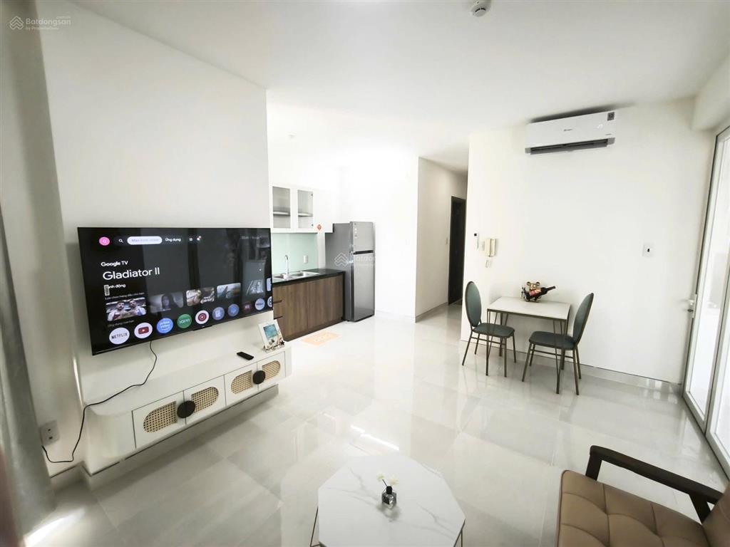 Bán căn hộ summer square, gần vòng xoay phú lâm, sổ hồng đầy đủ, 1pn 1wc, nhà mới đủ nội thất mới