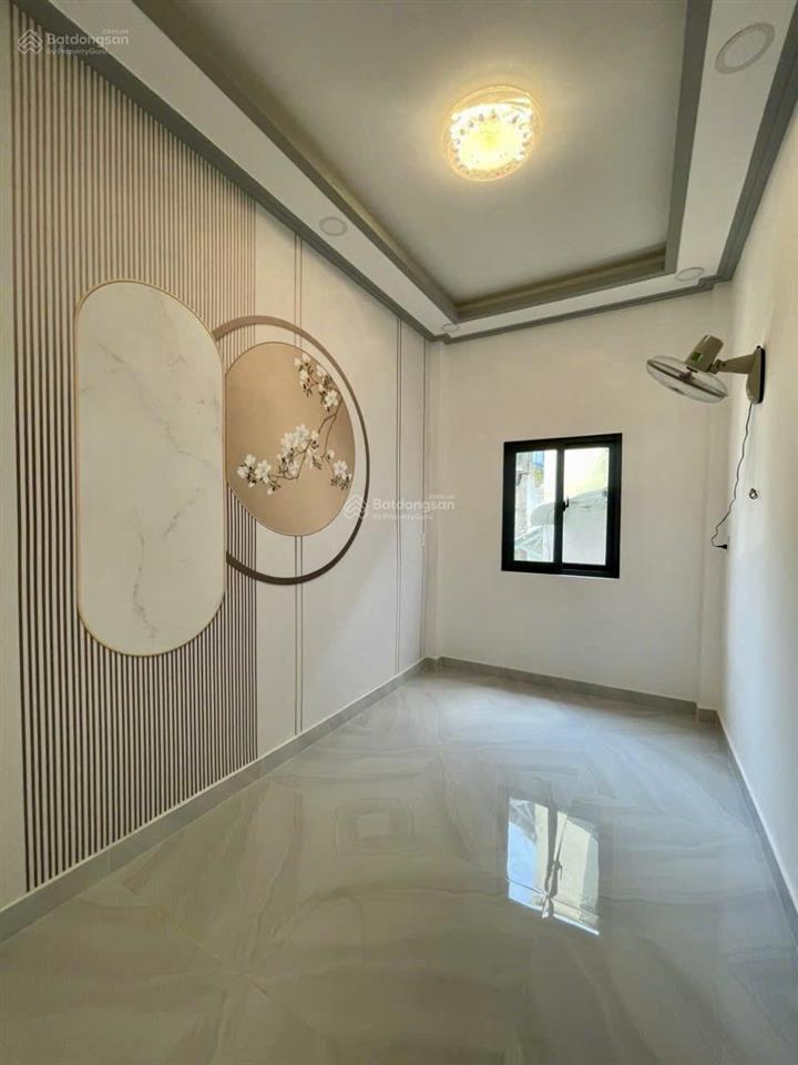 Quận 6, nhà an dương vương mới đẹp, 4pn, nhà ở liền, giá tốt