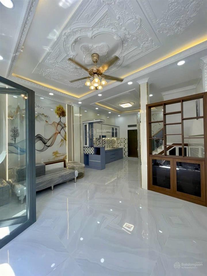 Quận 6, nhà an dương vương mới đẹp, 4pn, nhà ở liền, giá tốt