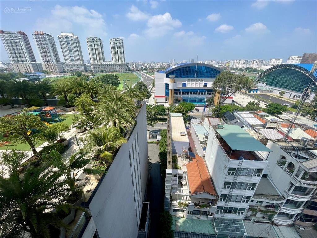 Cần bán ch xi grand court quận 10, căn góc view đẹp, tầng đẹp, sổ hồng đầy đủ, giá tốt cho khách