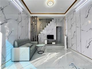 Quận 11, nhà lạc long quân, p3, đường xe tải thông, nhà mới, nhỏ nhỏ mà kinh doanh được, giá tốt