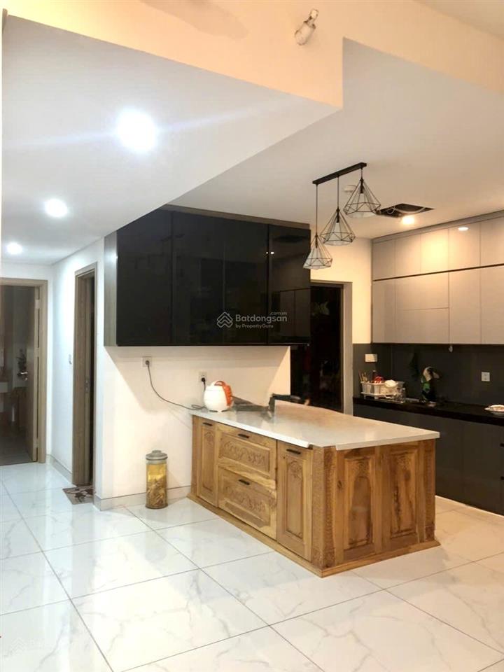 Bán cc 3pn 2wc tại diamond alnata, 8,761 tỷ, 117m2, giá tốt hàng hot