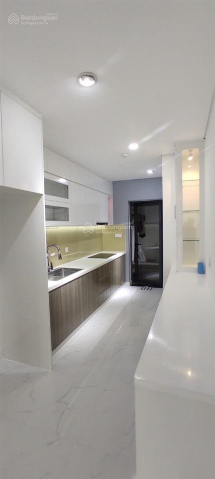 Cho thuê 3pn khu diamond alnata giá 20tr có nội thất, nhận nhà ở ngay