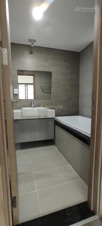 Cho thuê 3pn khu diamond alnata giá 20tr có nội thất, nhận nhà ở ngay