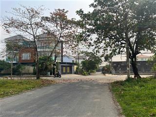 Cập nhật các lô đất giá cực tốt tại kdc đh bách khoa. dt 7x30=210m đường trục chính 16m giá 73tr/m2