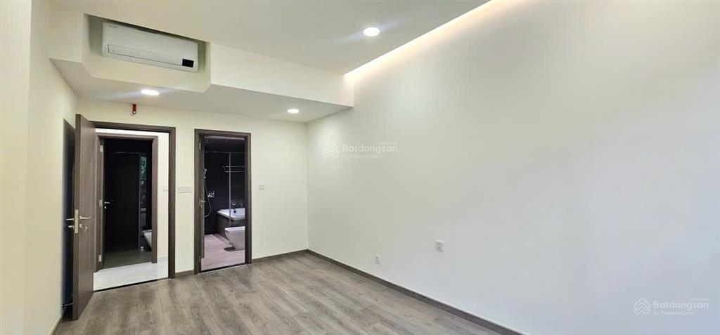 Cần bán căn hộ trệt 2 pn khu diamond centery