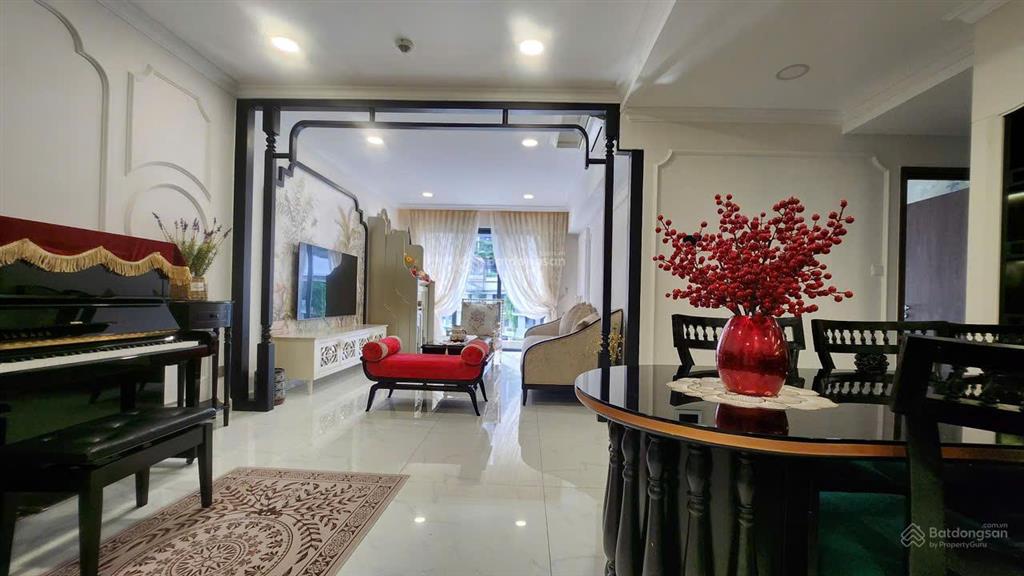 Cho thuê căn hộ cao cấp khu diamond brilliant  celadon city