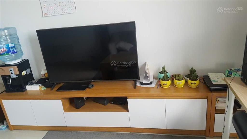 Cho thuê căn hộ ruby  celadon city 2pn 70m2 full nội thất