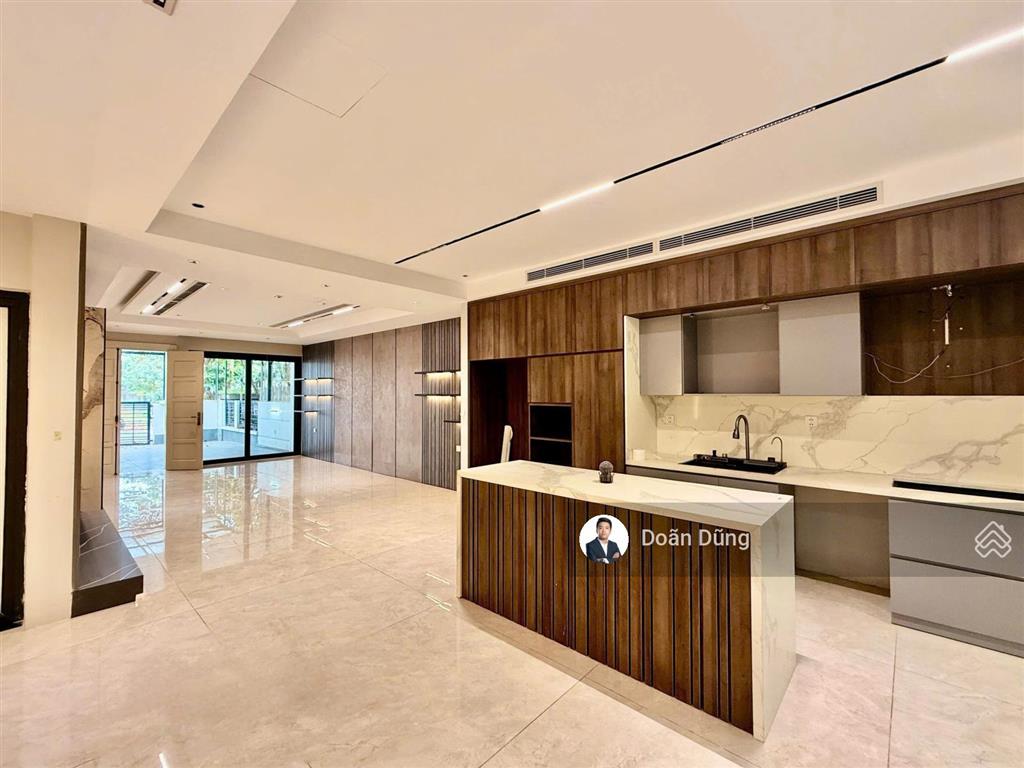 Bán căn liền kề 115.5m2 mt 5.5m 3t gamuda gardens đầy đủ nội thất vị trí siêu đẹp, 0982 486 ***