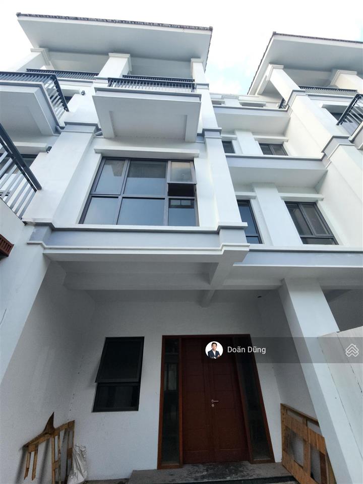 Bán liền kề gamuda st5 90m2 mặt tiền 5m. vị trí siêu đẹp, nhà nguyên bản, 0982 486 ***