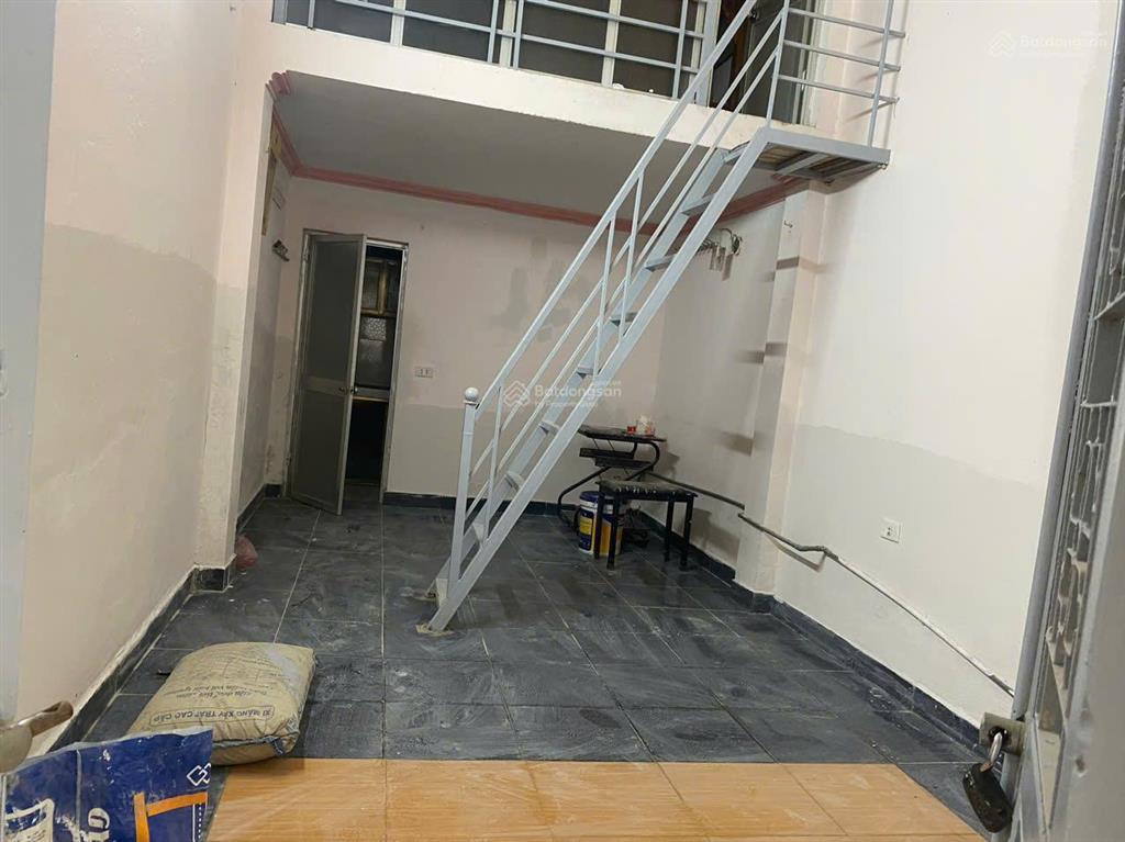Cho thuê nhà cấp 4 có gác xép tại số nhà 9 ngõ 34 tả thanh oai, dt 60m², giá thuê 4.5tr/tháng