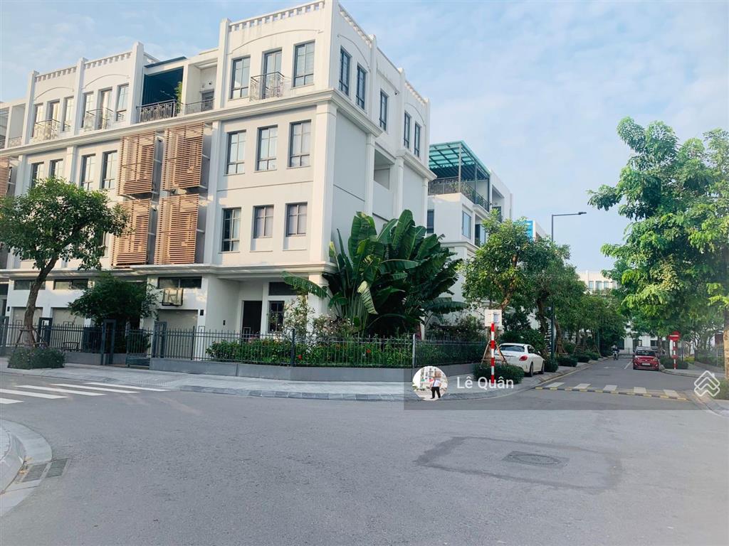 Bán gấp hàng hiếm lk 99m2 the manor central park full nội thất cao cấp.  0986 786 ***