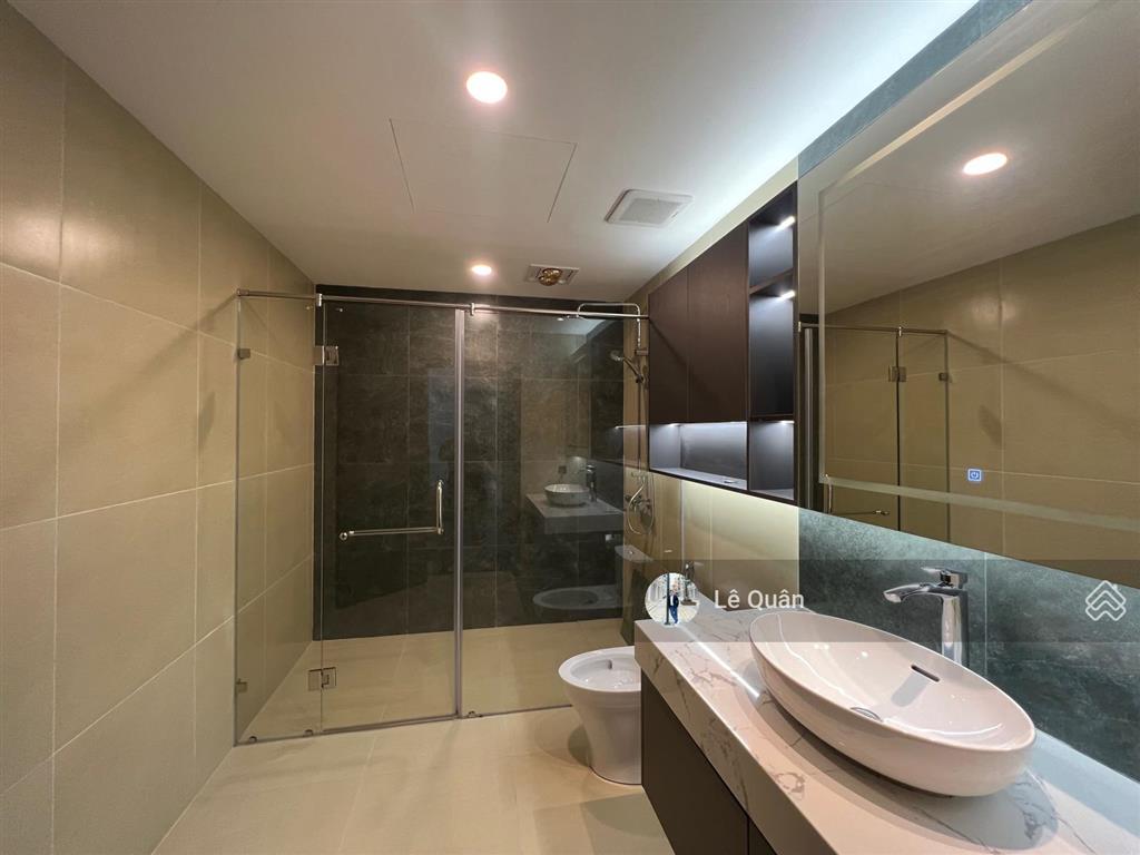 Bán gấp hàng hiếm lk 99m2 the manor central park full nội thất cao cấp.  0986 786 ***