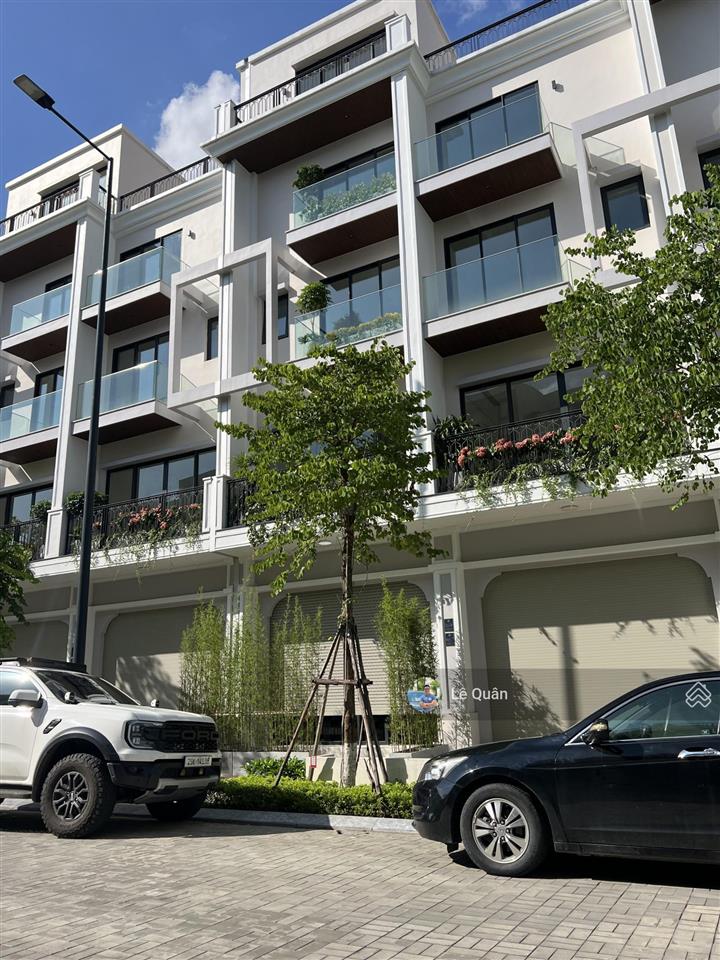 Bán lk 75m2 mặt phố đi bộ full nội thất sang đẹp.  0986 786 ***
