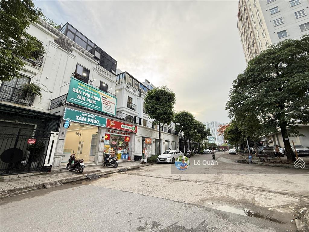 Bán gấp biệt thự song lập 125m2 hoàn thiện đẹp, đường tôn thất tùng kéo dài, kinh doanh cực đỉnh