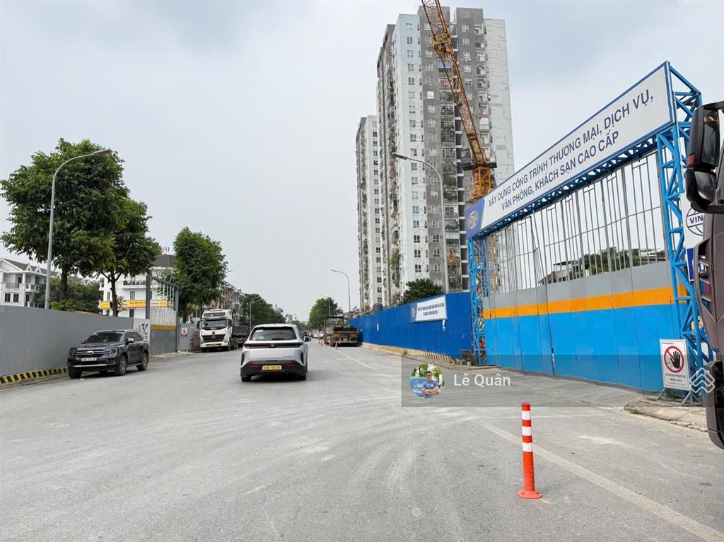 Bán lk kđt mới đại kim 73m2 vị trí đẹp, kinh doanh cực tốt. giá 20 tỷ