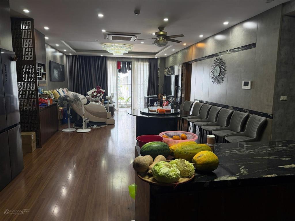 Chủ nhà gửi bán căn hộ 07 tòa b dự án stellar garden