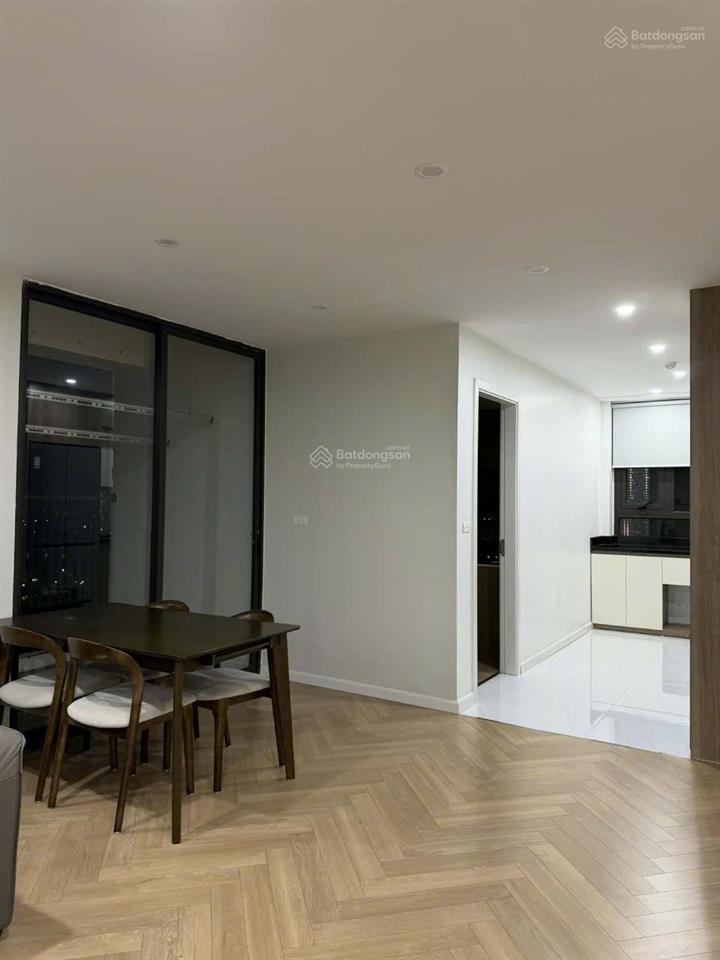 Bán căn hộ 03pn siêu đẹp hướng đông nam tòa chung cư ct2x2 đại kim, dt 107m2 giá 8,1 tỷ vnd