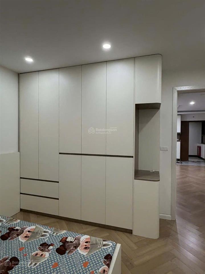 Bán căn hộ 03pn siêu đẹp hướng đông nam tòa chung cư ct2x2 đại kim, dt 107m2 giá 8,1 tỷ vnd