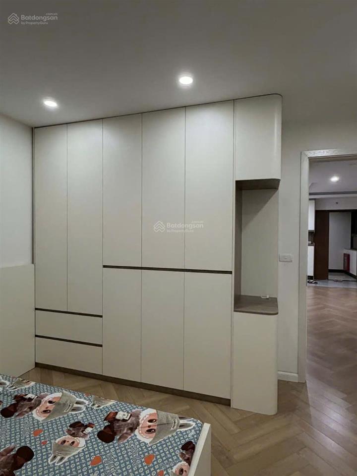 Bán căn góc trục 08 hướng đông nam dt 107m2 3pn + 2wc tại chung cư x2 đại kim giá chỉ 8,1 tỷ