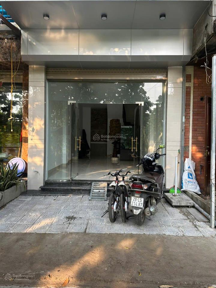 Cho thuê nhà mặt chợ đại từ chỉ 12,5 triệu/tháng, dt 50m2 x 02 tầng đẹp, sạch sẽ phù hợp văn phòng