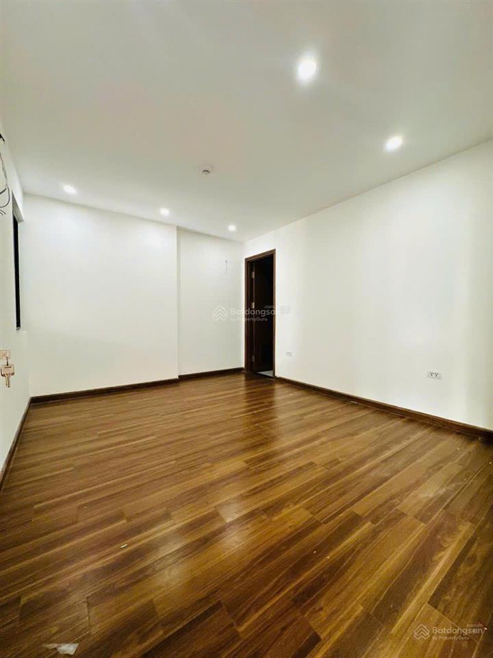 Bán căn hộ 02pn tầng trung tòa sky central 176 định công giá chỉ 6,46 tỷ