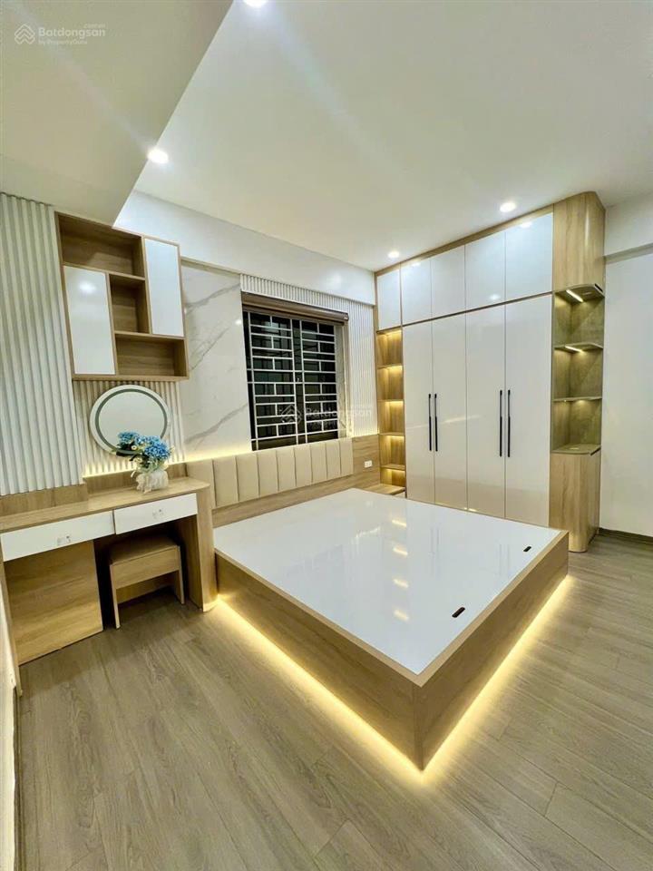 Cần bán căn hộ 3pn dt 83m2 full nội thất mới tại nơ8 khu đt mới pháp vân tứ hiệp giá chỉ 4,85 tỷ
