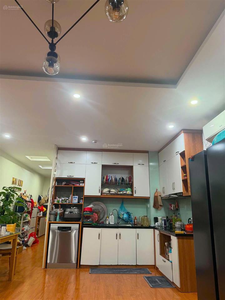 Chính chủ bán căn hộ 02pn chung cư thông tấn xã việt nam dt 75,4m2 giá chỉ 5,67 tỷ view đẹp hot!