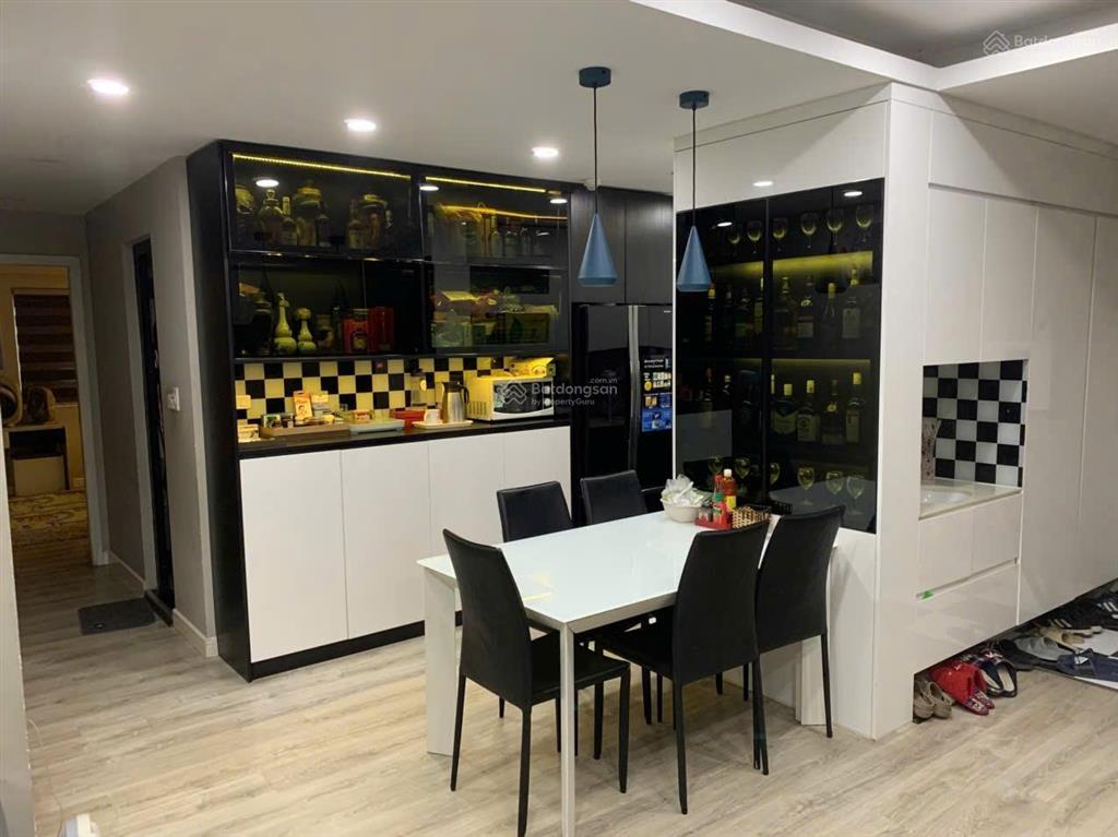 Cho thuê căn hộ dt 100m2 gồm 03pn full nội thất tòa b1b2 tây nam linh đàm giá chỉ 14tr/tháng