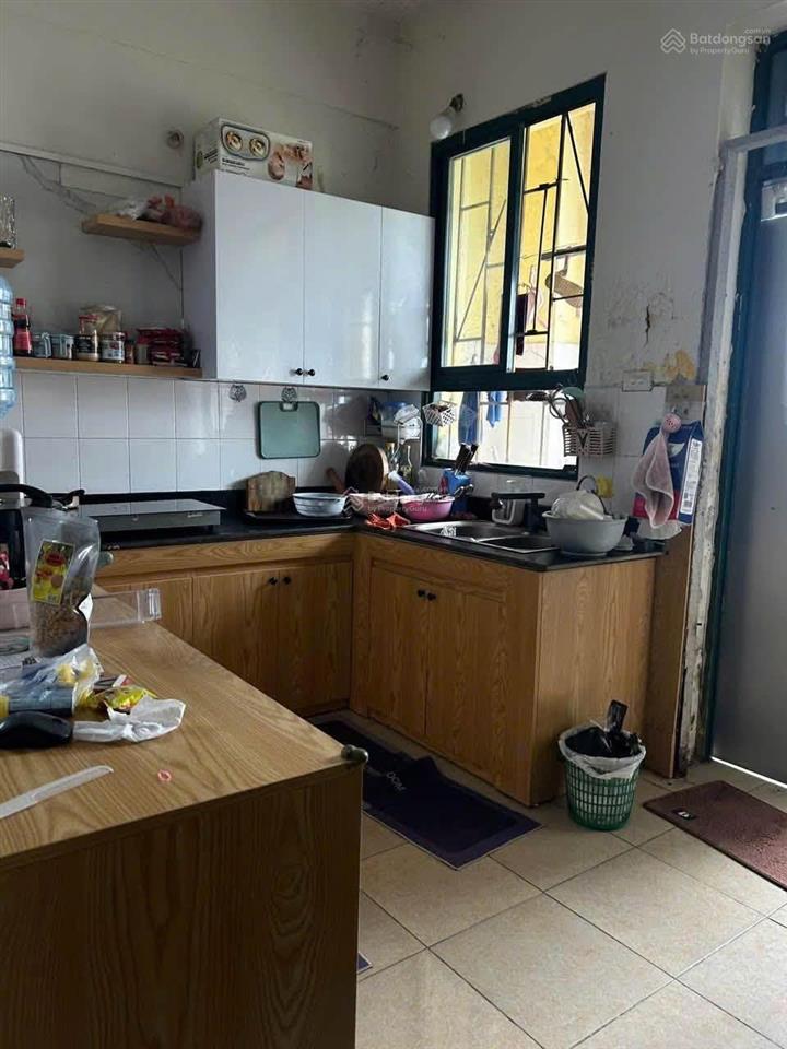 Bán căn chung cư toà ct2x2 khu đô thị mới linh đàm,dt 71m2, 2pn, 1wc, hướng đông bắc giá chỉ 3,5 tỷ