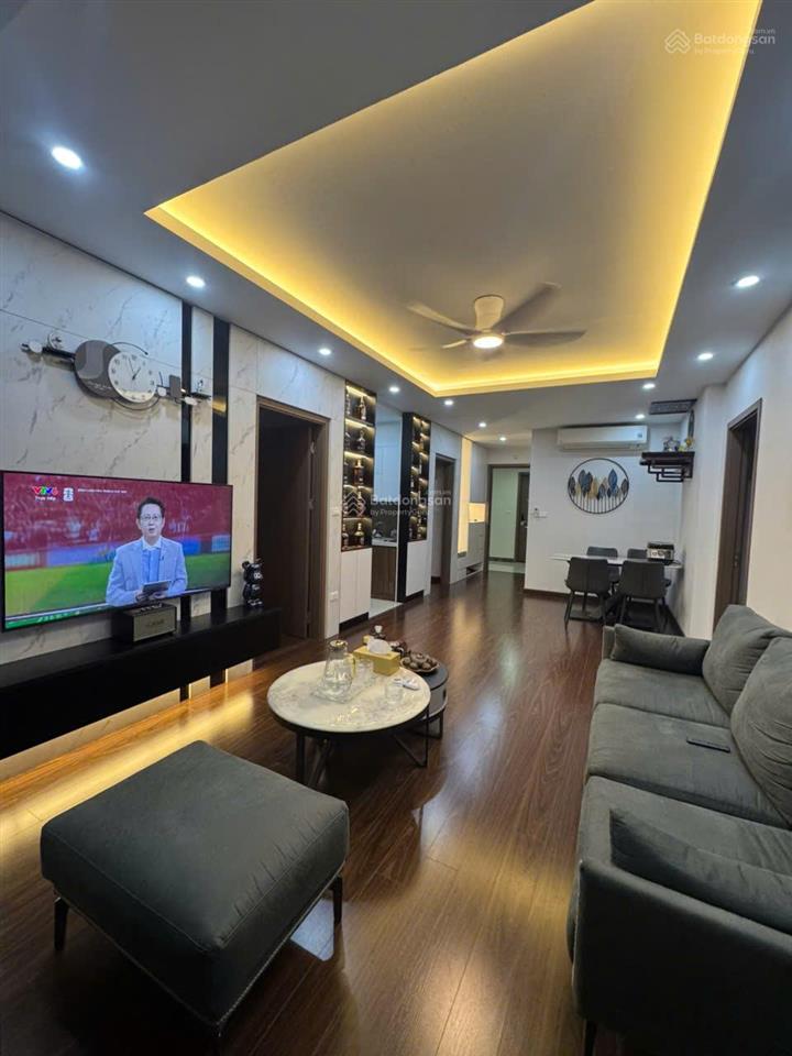 Bán gấp căn hộ 03pn tòa bea sky nguyễn xiển dt 88m2, đầy đủ nội thất giá 8,4 tỷ có thương lượng