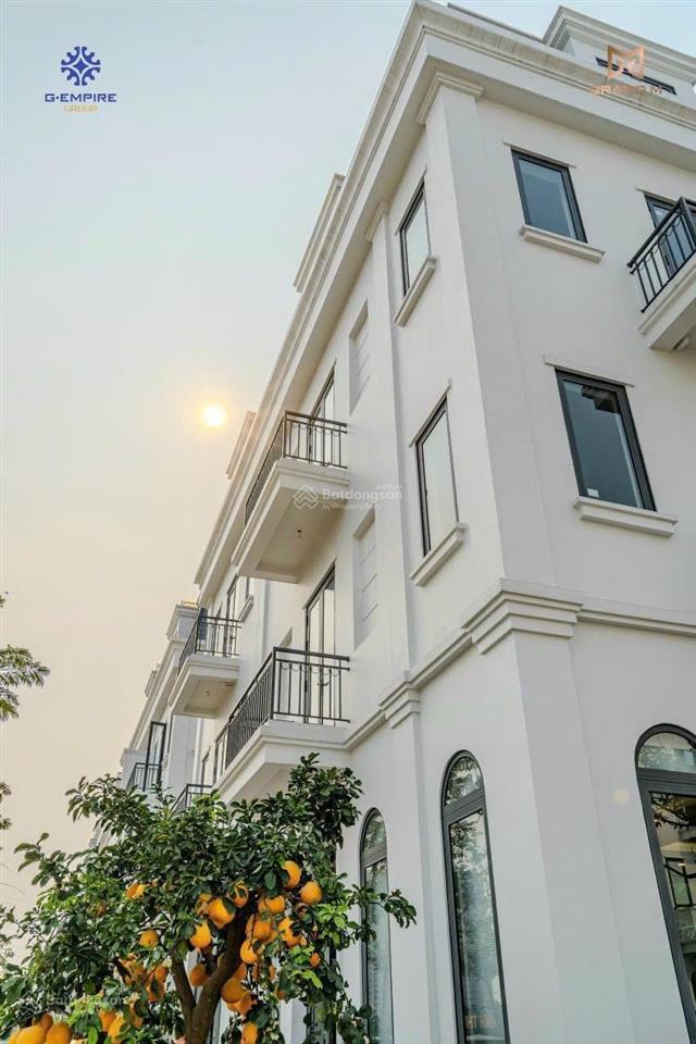 Sốc biệt thự solasta mansion căn góc đẹp da mặt tiền rộng 28m hàng hiếm có gara ô tô giá 37tỷ