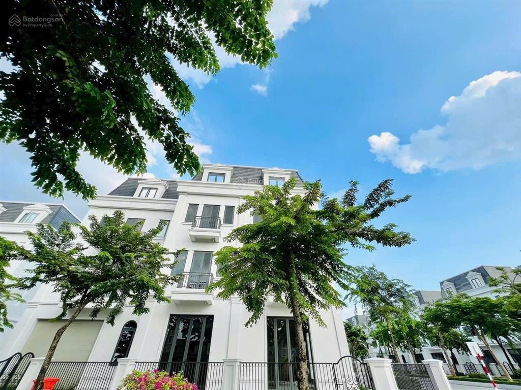 Sốc biệt thự solasta mansion căn góc đẹp da mặt tiền rộng 28m hàng hiếm có gara ô tô giá 37tỷ