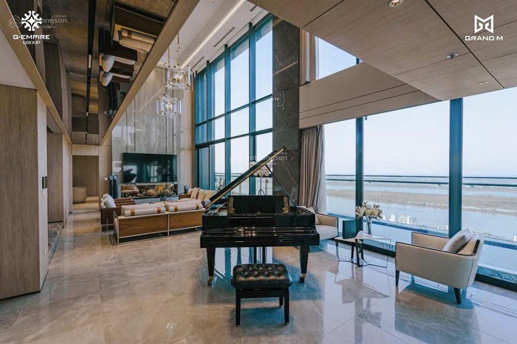 Suất ngoại giao cđt căn duplex 4pn tầng 18 hướng nam view công viên 65ha giá tốt nhất noble crystal
