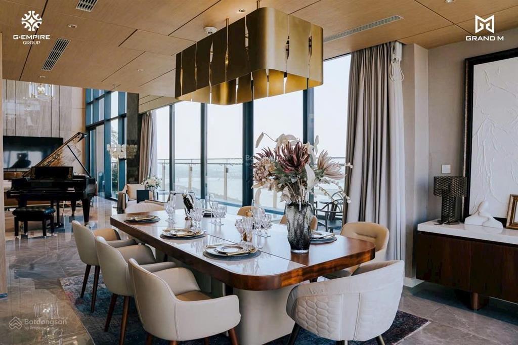 Suất ngoại giao cđt căn duplex 4pn tầng 18 hướng nam view công viên 65ha giá tốt nhất noble crystal