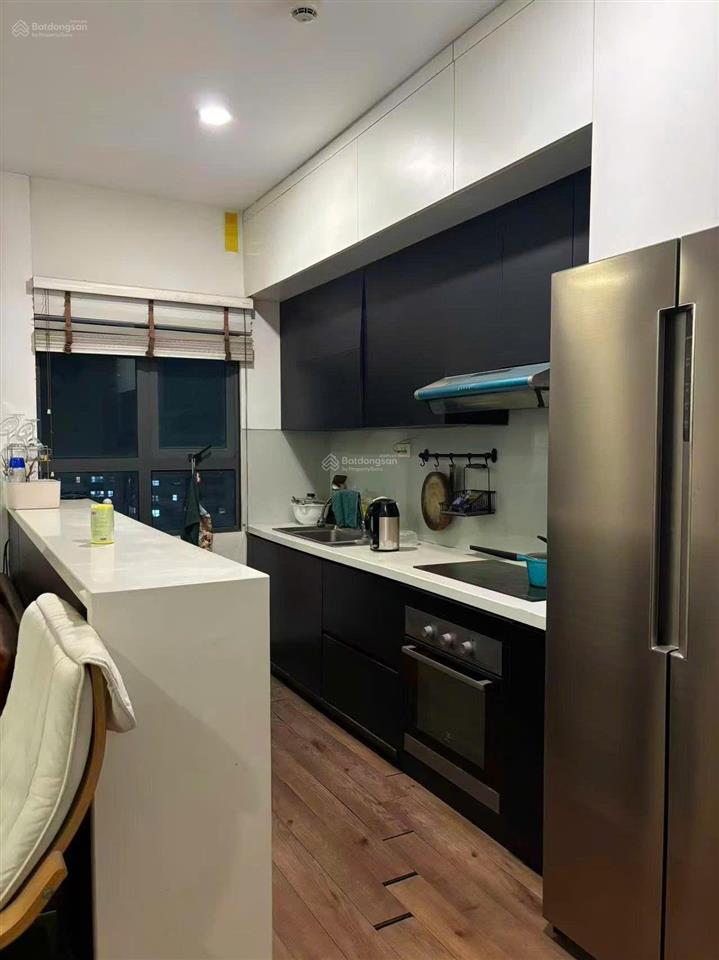 Bán căn hộ 3pn tại the two residence, 8.x tỷ, 94m2, đẹp, nhiều tiện ích, hoàng mai, hà nội