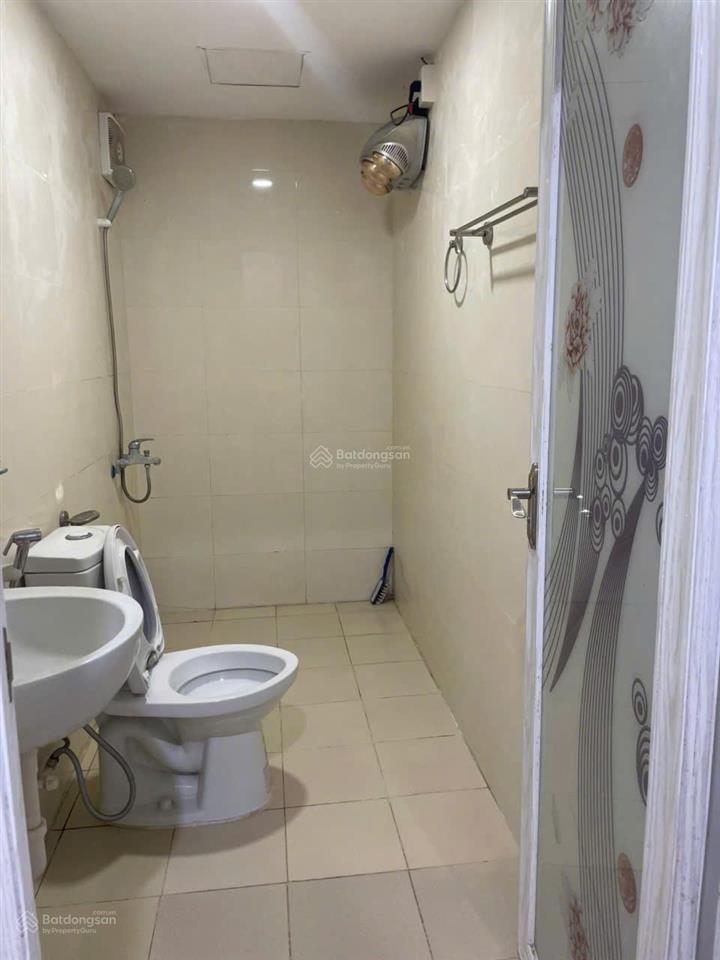 Cho thuê cc đồng phát 431 tam trinh vĩnh hoàng, dt 78m, 2pn, 2wc, đồ cơ bản, giá 9 triệu.