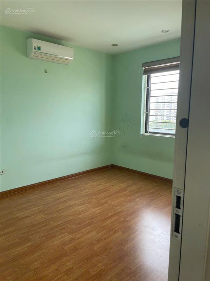 Cho thuê cc đồng phát 431 tam trinh vĩnh hoàng, dt 78m, 2pn, 2wc, đồ cơ bản, giá 9 triệu.